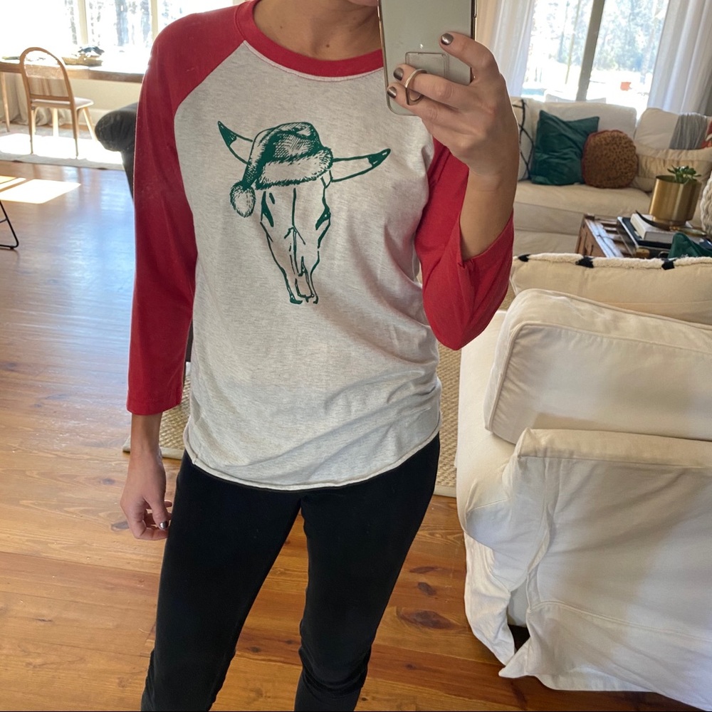 Raglan tee